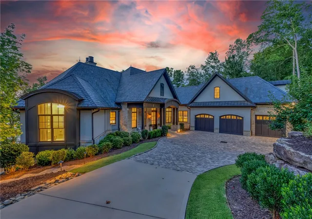 Photo 3 of Single family home for sale at 110 Waterfern Ct, Six Mile, SC 29682 | MLS# 20304076 | Listing updated on 2026-09-28