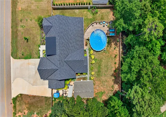 Photo 3 of Single family home for sale at 1512 Asbury Park Rd, Anderson, SC 29625 | MLS# 20304248 | Listing updated on 2026-09-21