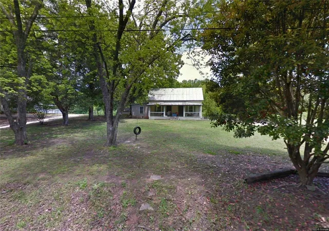 1st image of 146 Dewey St, Westminster, SC 29693 | MLS# 20304637