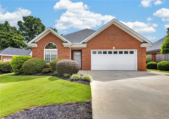 Photo 3 of Single family home for sale at 110 Carmen Way, Easley, SC 29642 | MLS# 20304705 | Listing updated on 2026-08-06