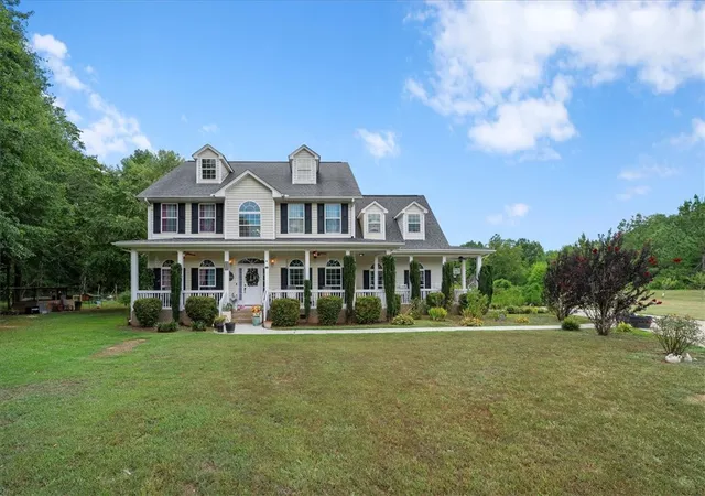 Photo 1 of Single family home for sale at 455 Otto Lollis Rd, Honea Path, SC 29654 | MLS# 20304779 | Listing updated on 2026-08-21