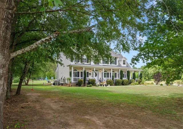 Photo 2 of Single family home for sale at 455 Otto Lollis Rd, Honea Path, SC 29654 | MLS# 20304779 | Listing updated on 2026-08-21