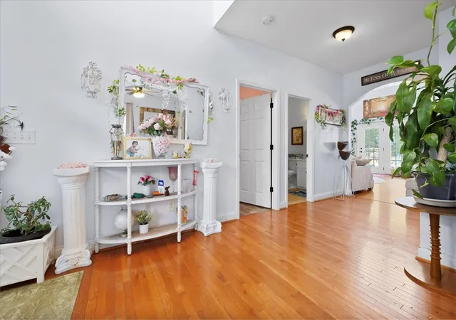 Photo 3 of Single family home for sale at 455 Otto Lollis Rd, Honea Path, SC 29654 | MLS# 20304779 | Listing updated on 2026-08-21