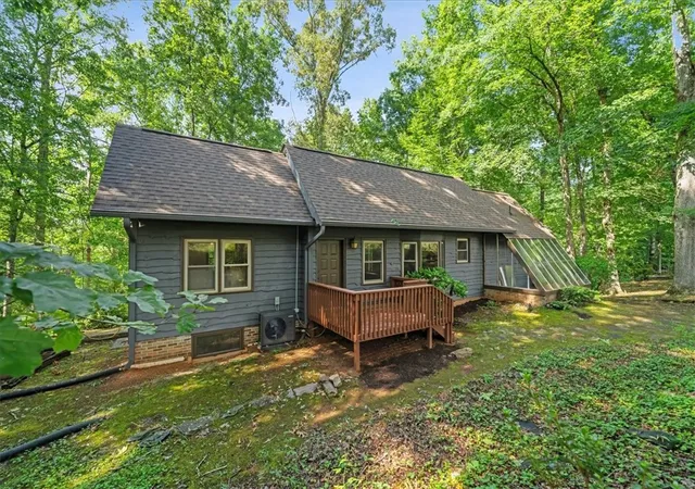 1st image of 211 Timberline Rdg, Walhalla, SC 29691 | MLS# 20303816