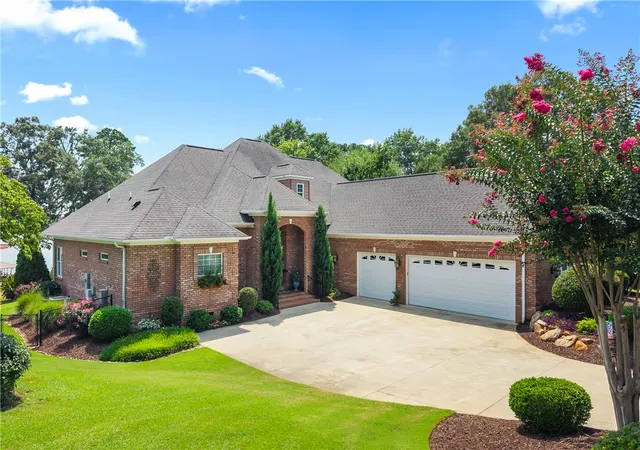 2nd image of 1225 Sunset Ln, Anderson, SC 29626 | MLS# 20304813