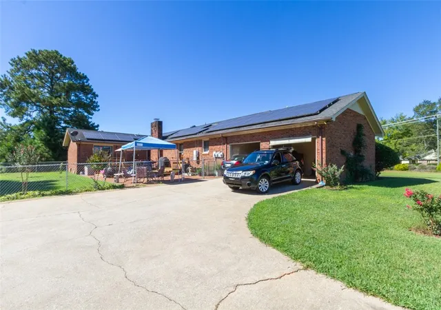 Photo 4 of Single family home for sale at 3444 Highway 81 N, Anderson, SC 29621 | MLS# 20304649 | Listing updated on 2026-08-20