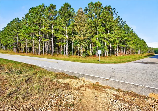 2nd image of 8 Garlington Rd, Mountville, SC 29370 | MLS# 20304840