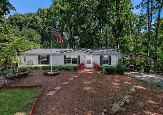 1st image of 1499 Fennell Rd, Anderson, SC 29625 | MLS# 20304817