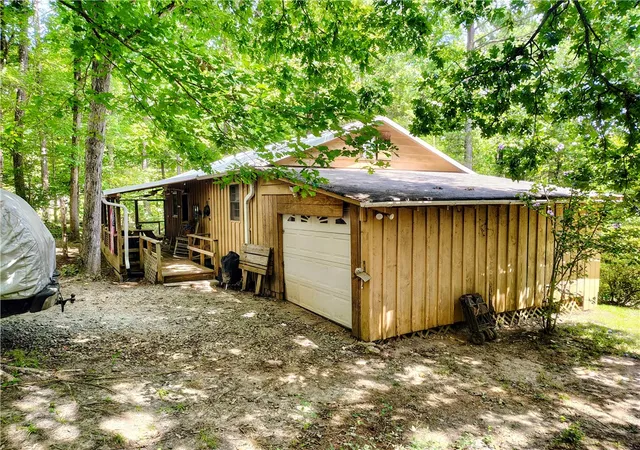2nd image of 109 Briar Thicket Ln, Troy, SC 29848 | MLS# 20304868
