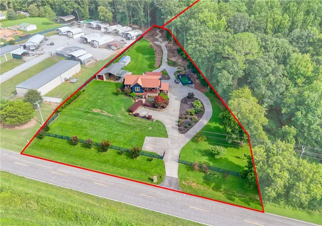 3rd image of 2625 Old Dobbins Brg Rd, Townville, SC 29689 | MLS# 20304824