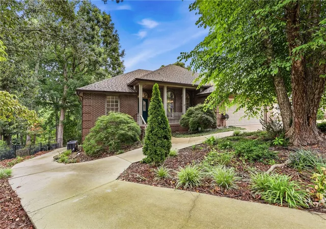 1st image of 102 Pier Thirty Three, Townville, SC 29689 | MLS# 20304410