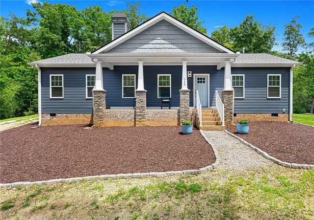 1st image of 195 Centurion Ln, Pickens, SC 29671 | MLS# 20304891