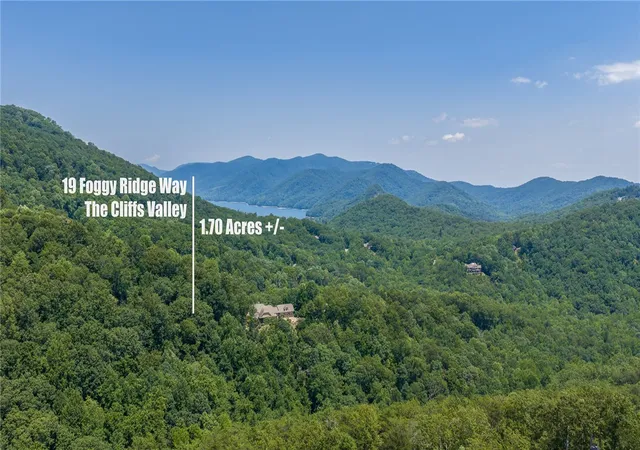 2nd image of 19 Foggy Ridge Wy, Travelers Rest, SC 29690 | MLS# 20304752