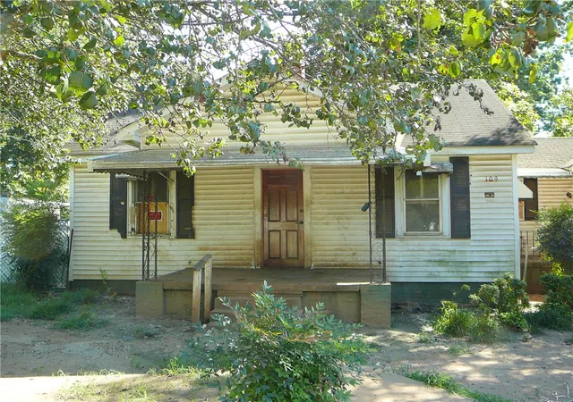 2nd image of 109 W Roosevelt Dr, Anderson, SC 29624 | MLS# 20304903