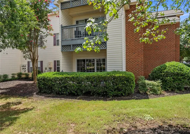 2nd image of 111 Wexford Dr #100, Anderson, SC 29621 | MLS# 20304732