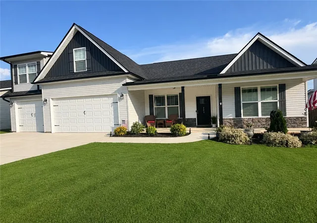 2nd image of 203 Legacy Ln, Pickens, SC 29671 | MLS# 20304723