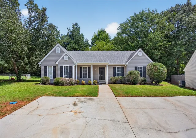 1st image of 115 Arbors Ct, Central, SC 29630 | MLS# 20304886