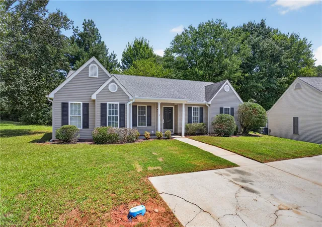 2nd image of 115 Arbors Ct, Central, SC 29630 | MLS# 20304886