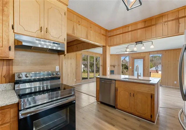 Photo 3 of Single family home for sale at 23 Gilmer Dr, Anderson, SC 29621 | MLS# 20304928 | Listing updated on 2026-09-14
