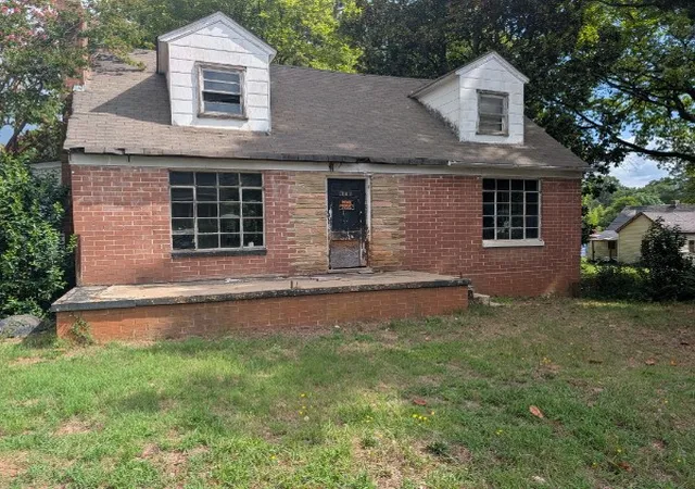 1st image of 701 Plain St, Anderson, SC 29624 | MLS# 20304952