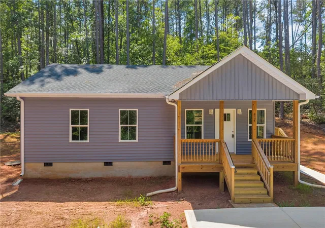1st image of 414 Greenbriar Wy, Westminster, SC 29693 | MLS# 20304970