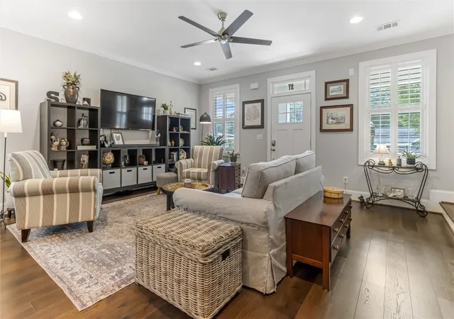 Photo 4 of Sale Pending at 27 Center St, Travelers Rest, SC 29690 | MLS# 20304986 | Listing updated on 2026-09-24