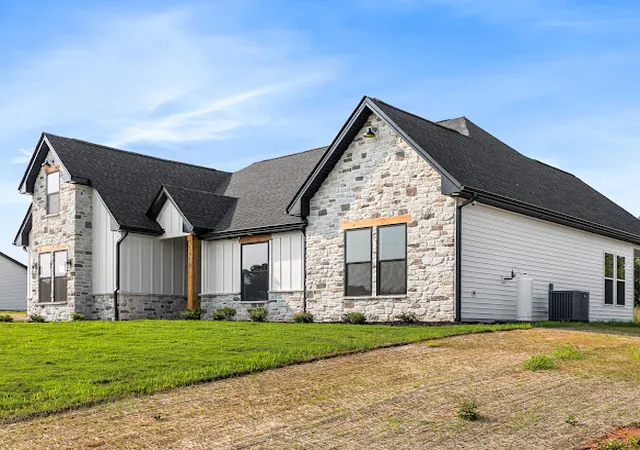 3rd image of 1610 Old Dobbins Bridge Rd, Townville, SC 29689 | MLS# 20304993