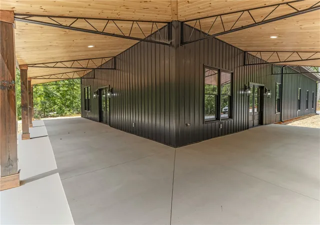 Photo 4 of Single family home for sale at 173 Ambler School Rd, Marietta, SC 29661 | MLS# 20304997 | Listing updated on 2026-09-22