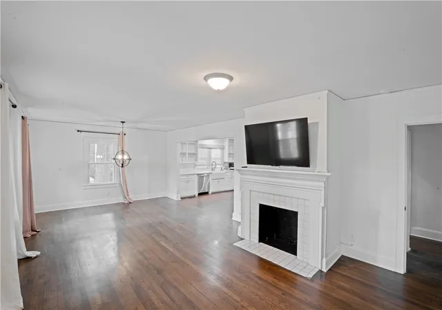 2nd image of 308 W Fredericks St, Anderson, SC 29625 | MLS# 20305000