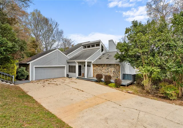 1st image of 1493 Iroquois Dr, Seneca, SC 29672 | MLS# 20304968