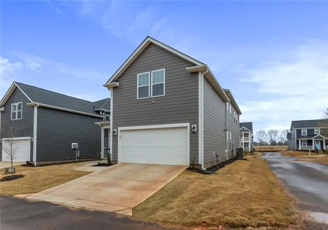 2nd image of 108 Founders Blvd, Central, SC 29630 | MLS# 20305008