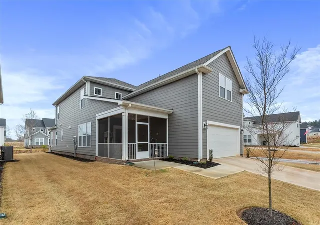 Photo 3 of Single family home for sale at 108 Founders Blvd, Central, SC 29630 | MLS# 20305008 | Listing updated on 2026-08-13