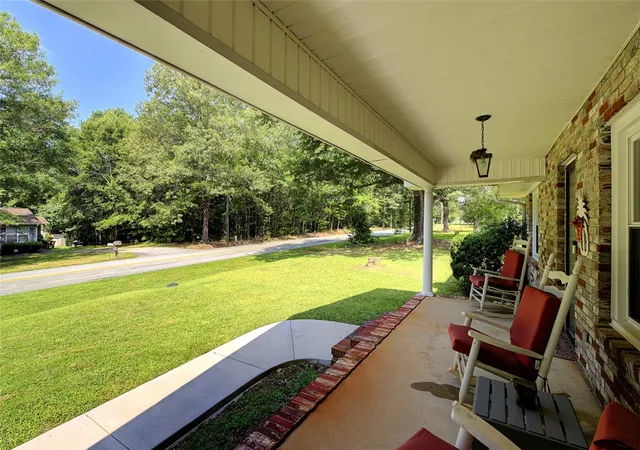 Photo 3 of Single family home for sale at 303 Mill St, Williamston, SC 29697 | MLS# 20304975 | Listing updated on 2026-08-26