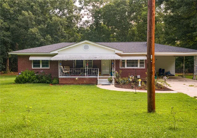 Photo 1 of Sale Pending at 1124 Camelot Forest, Belton, SC 29627 | MLS# 20305011 | Listing updated on 2026-09-09