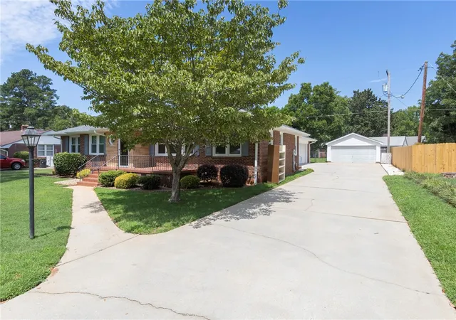 3rd image of 310 Jeb Stuart Ave, Anderson, SC 29625 | MLS# 20304711