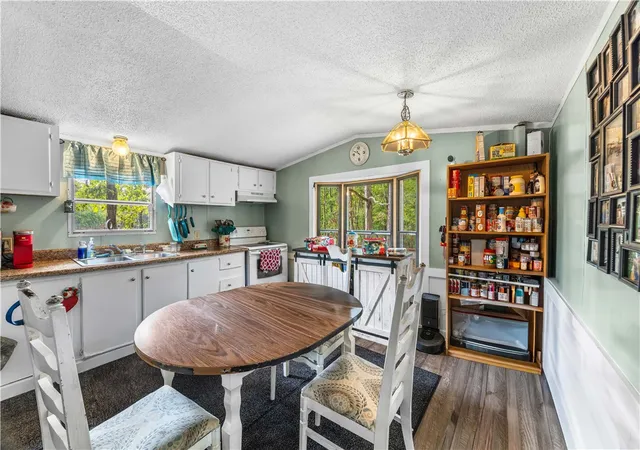 2nd image of 725 Shelor Ferry Rd, Fair Play, SC 29643 | MLS# 20305007