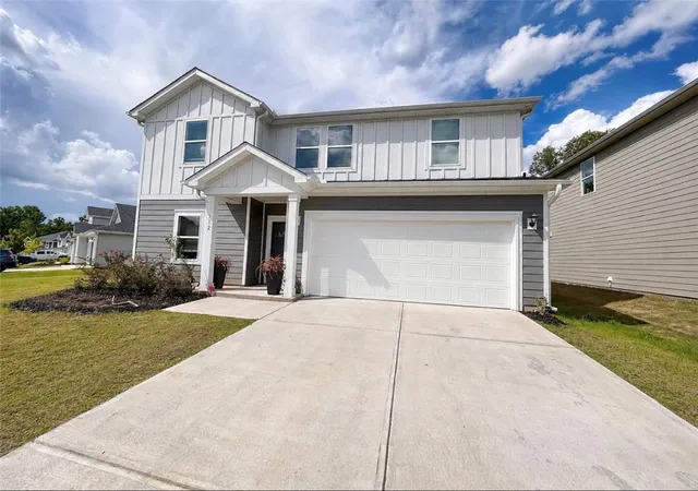 Photo 1 of Single family home for sale at 312 Allingham Rd, Piedmont, SC 29673 | MLS# 20305044 | Listing updated on 2026-09-17