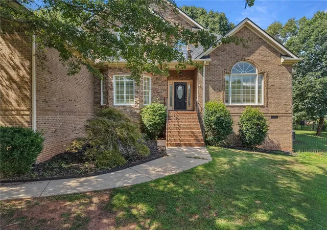 3rd image of 109 Limelight Dr, Anderson, SC 29621 | MLS# 20305046