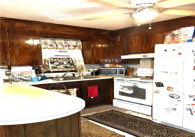 Photo 3 of Single family home for sale at 608 Leon Dr, Anderson, SC 29621 | MLS# 20304983 | Listing updated on 2026-09-18