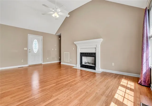 Photo 2 of Single family home for sale at 101 Summercrest Ct, Easley, SC 29642 | MLS# 20305018 | Listing updated on 2026-08-14