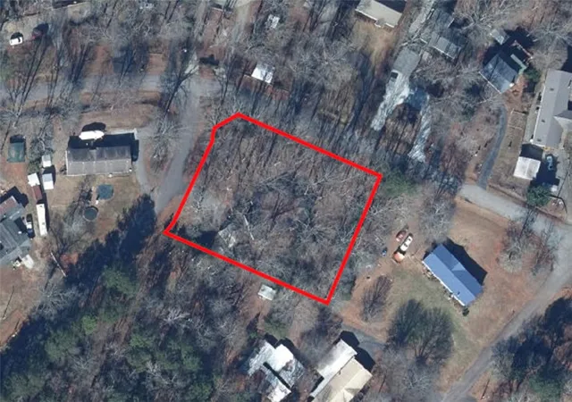 47th image of 322 Lakeview Dr, Townville, SC 29689 | MLS# 20304895