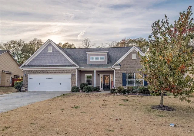 Photo 1 of Single family home for sale at 1035 Drakes Xing, Anderson, SC 29625 | MLS# 20305086 | Listing updated on 2026-08-28