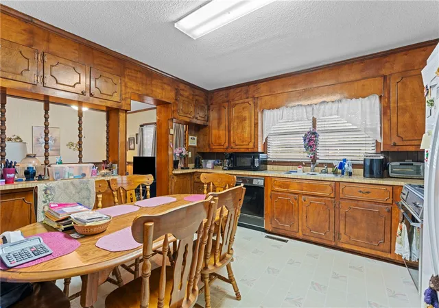 Photo 2 of Single family home for sale at 404 Roger Bolt Rd, Belton, SC 29627 | MLS# 20305096 | Listing updated on 2026-09-02