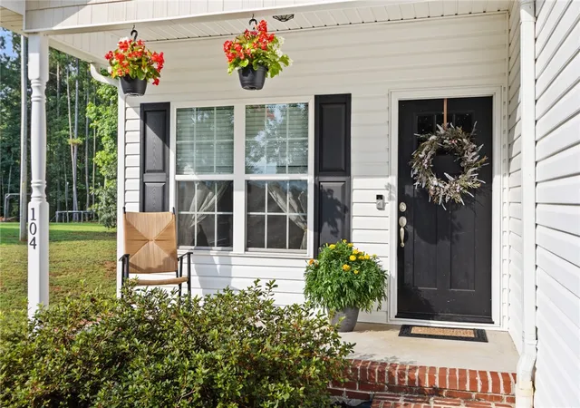 Photo 2 of Single family home for sale at 104 Tillotson Rd, Anderson, SC 29621 | MLS# 20304950 | Listing updated on 2026-09-05