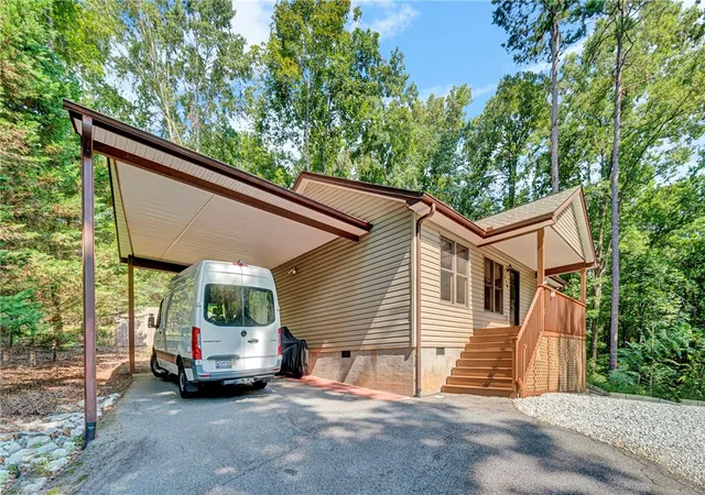 2nd image of 114 Summersweet Ln, Seneca, SC 29672 | MLS# 20305110