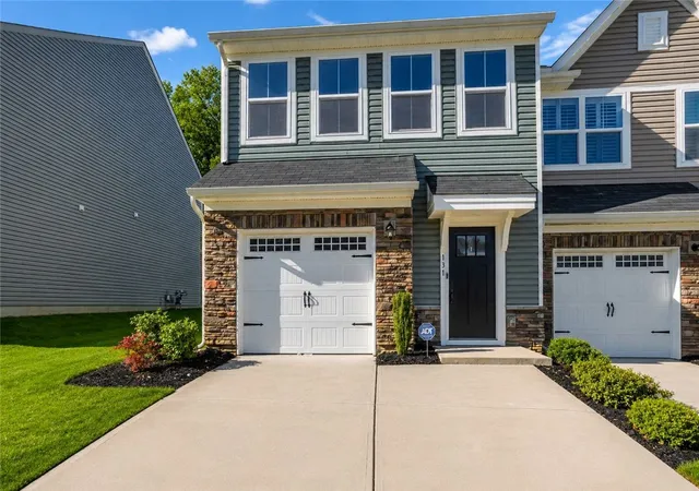 Photo 2 of Townhouse for sale at 131 Marthawood Ln, Greer, SC 29650 | MLS# 20304849 | Listing updated on 2026-08-17