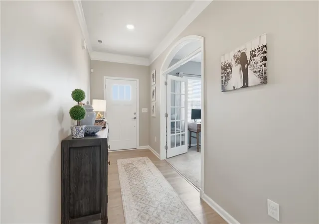 Photo 3 of Single family home for sale at 812 Barnum Ct, Greer, SC 29651 | MLS# 20304935 | Listing updated on 2026-09-06