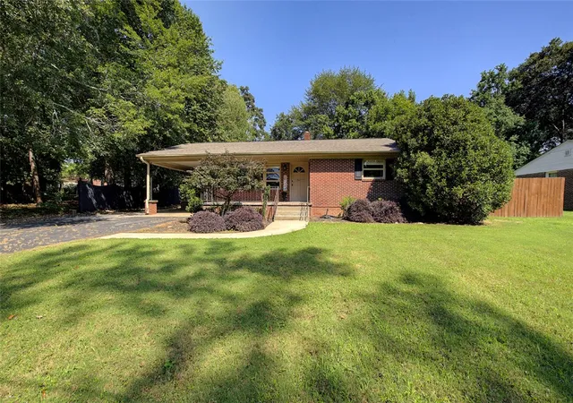 2nd image of 307 Andrew Ave, Easley, SC 29640 | MLS# 20305076