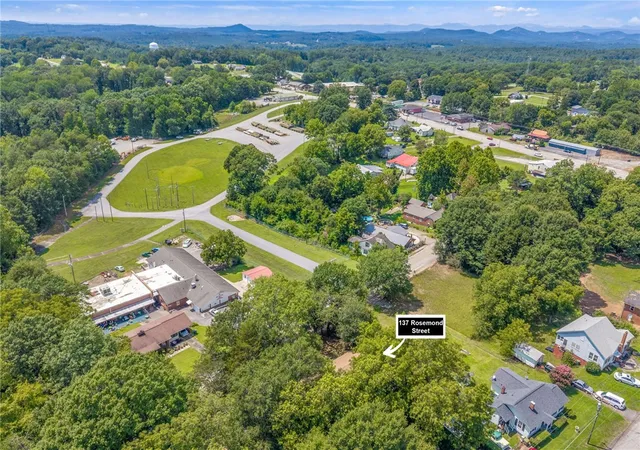 36th image of 137 Rosemond St, Pickens, SC 29671 | MLS# 20305150