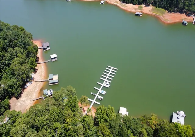 2nd image of 179 Parkview Dr, Fair Play, SC 29643 | MLS# 20305155